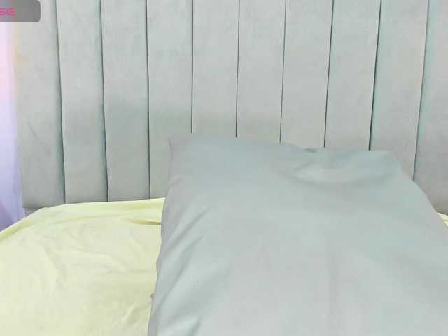EmmaRogers live cam on BongaCams