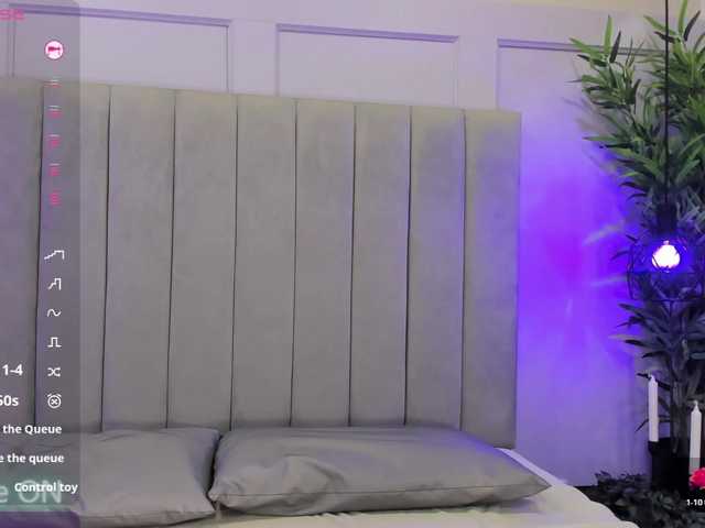 le modèle EmmaRogers est en webcam porno dans un show sur le site bongacams, il possède les tags suivants: Latino/Hispanic,Redhead,Shaved