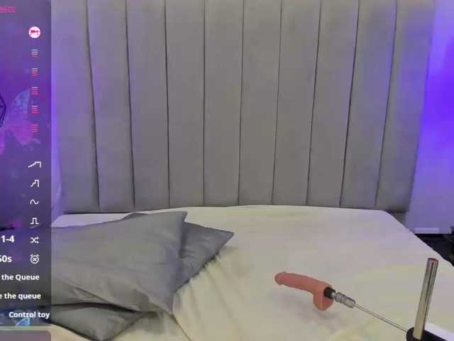 EmmaRogers live cam on BongaCams
