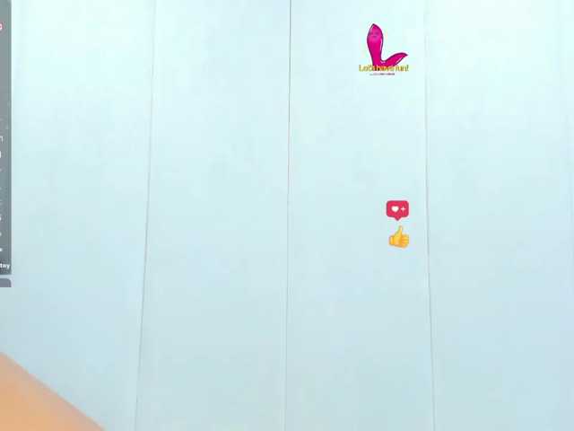 EmmaRogers live cam on BongaCams