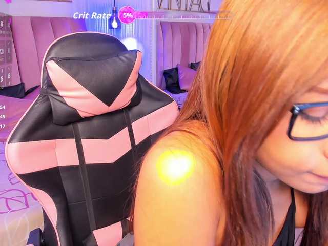 EmmaRogers live cam on BongaCams