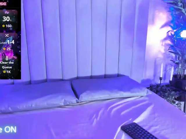 EmmaRogers live cam on BongaCams