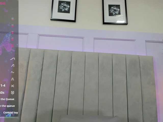EmmaRogers live cam on BongaCams