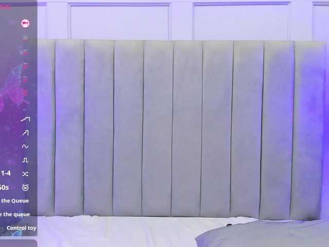 EmmaRogers live cam on BongaCams