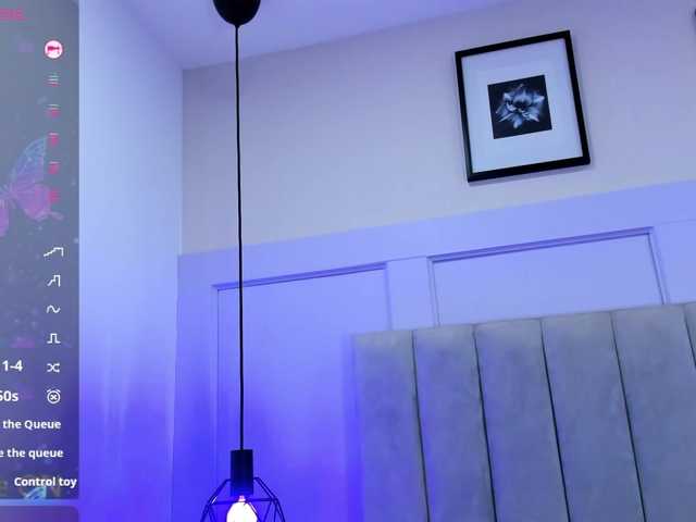 EmmaRogers live cam on BongaCams