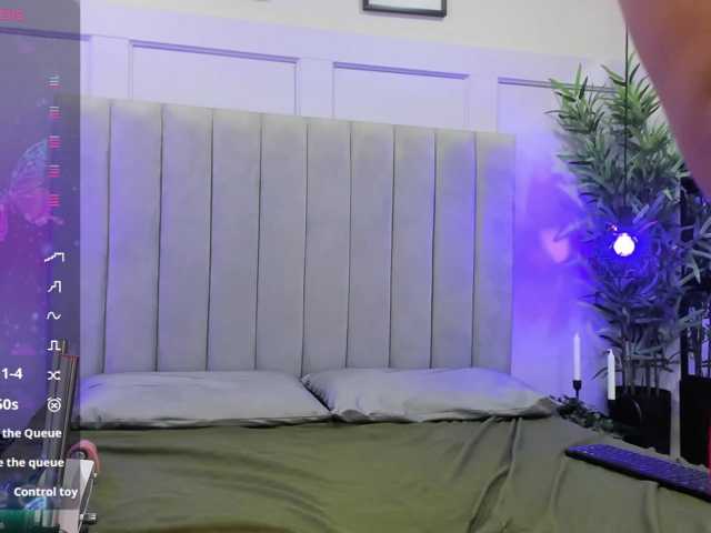 EmmaRogers live cam on BongaCams