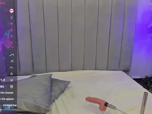 EmmaRogers live cam on BongaCams