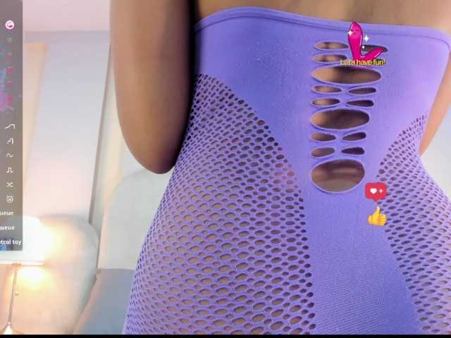 EmmaRogers live cam on BongaCams