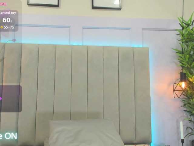 EmmaRogers live cam on BongaCams