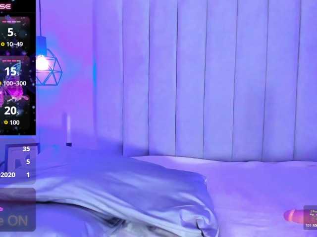 EmmaRogers live cam on BongaCams