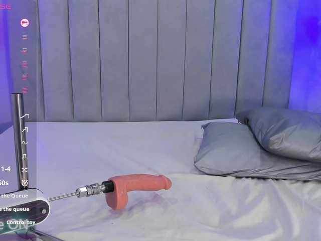 EmmaRogers live cam on BongaCams