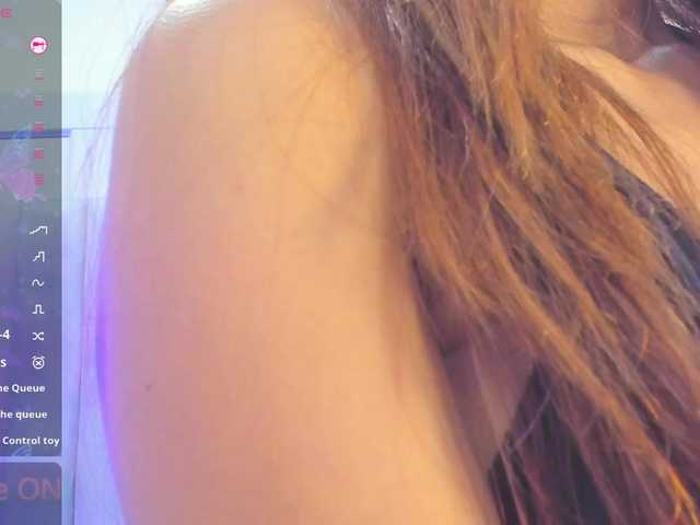 EmmaRogers live cam on BongaCams