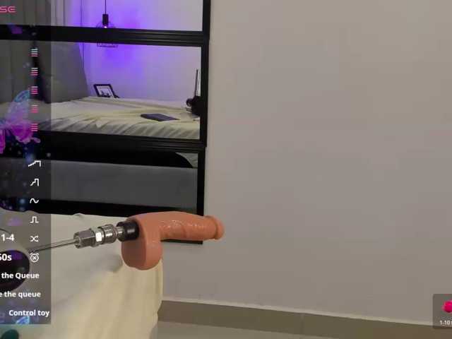 EmmaRogers live cam on BongaCams