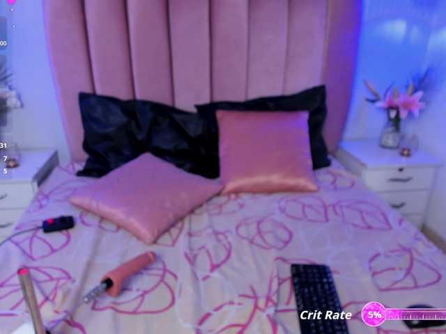 EmmaRogers live cam on BongaCams