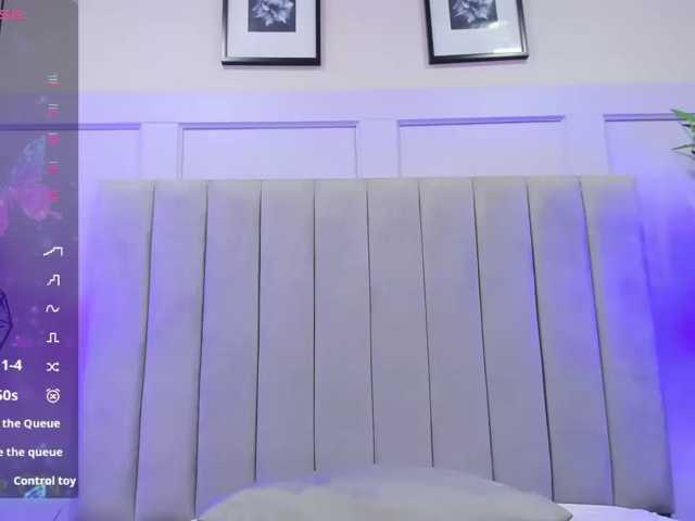 EmmaRogers live cam on BongaCams