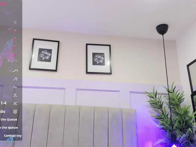 EmmaRogers live cam on BongaCams