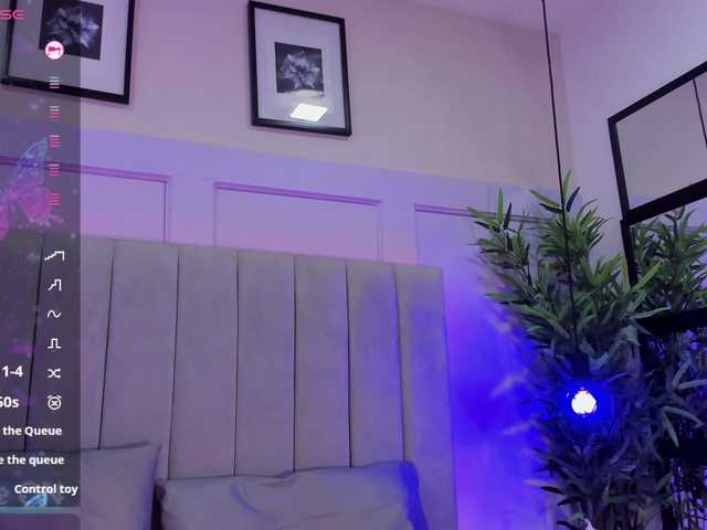 EmmaRogers live cam on BongaCams