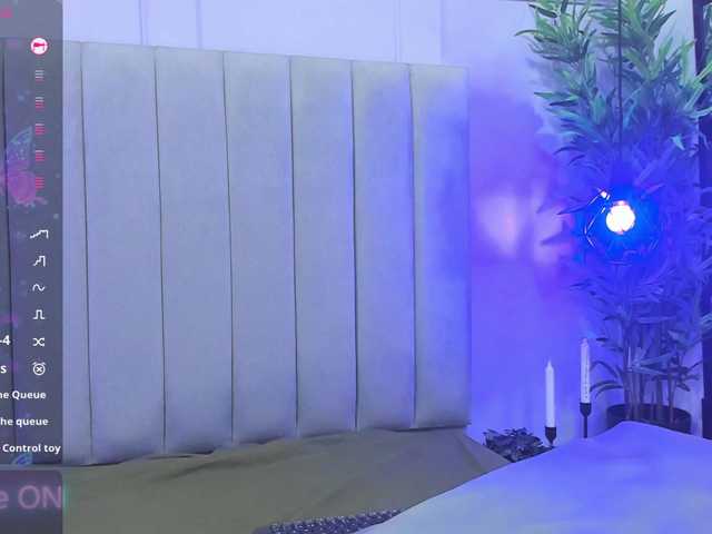 EmmaRogers live cam on BongaCams