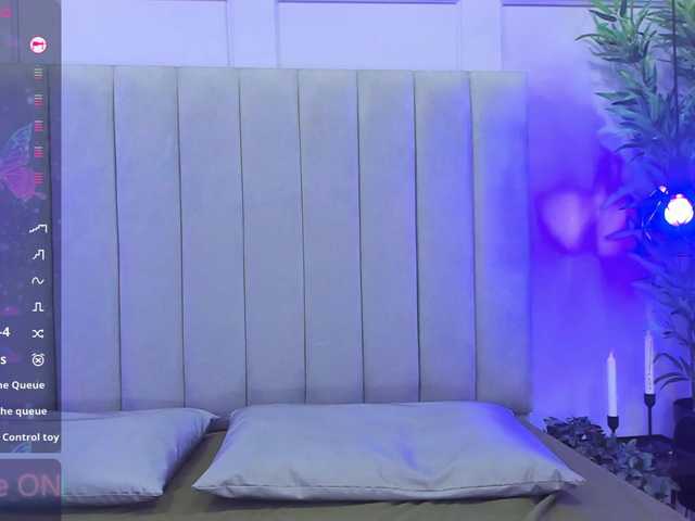 EmmaRogers live cam on BongaCams