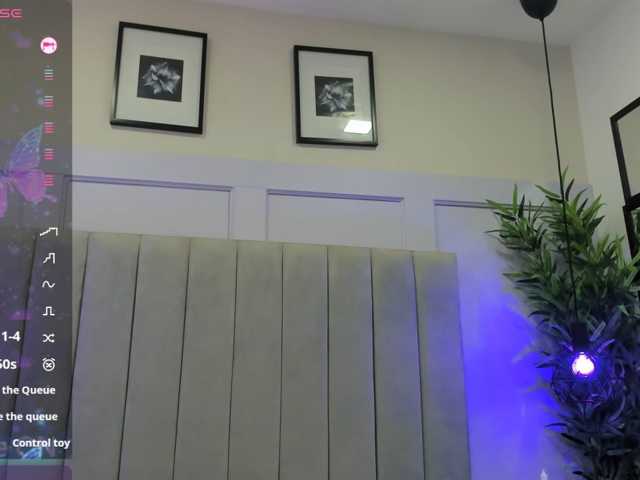 EmmaRogers live cam on BongaCams
