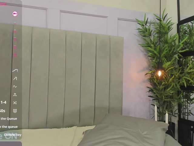 EmmaRogers live cam on BongaCams