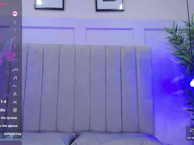 EmmaRogers Live Webcam on BongaCams