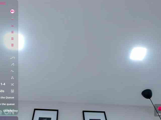 EmmaRogers Live Webcam on BongaCams