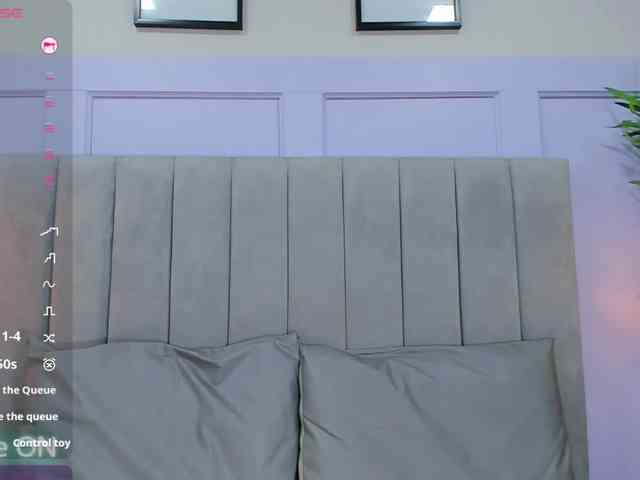 EmmaRogers Live Webcam on BongaCams