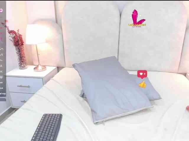 EmmaRogers webcam