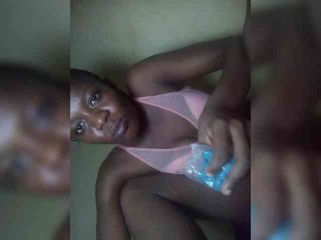 Maryjoy webcam