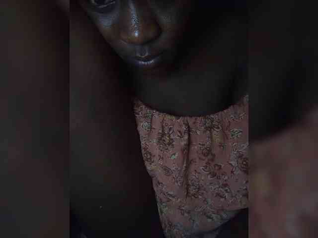 Model: Maryjoy