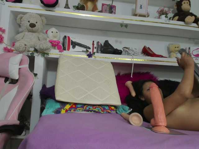 connyblonde live cam on BongaCams