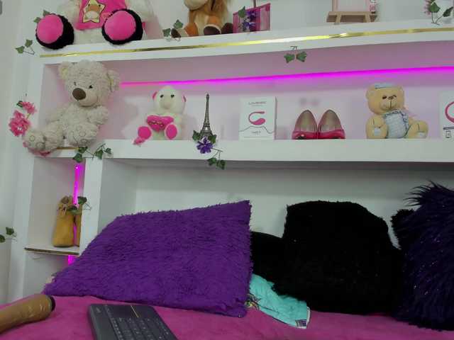 connyblonde live webcam show