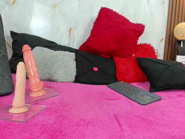 connyblonde webcam