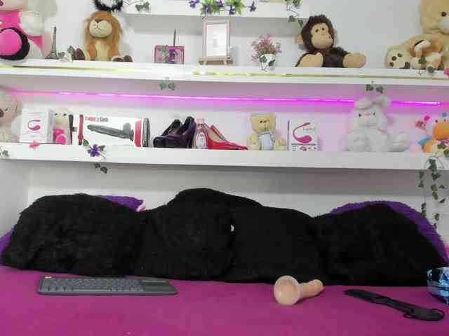 connyblonde webcam