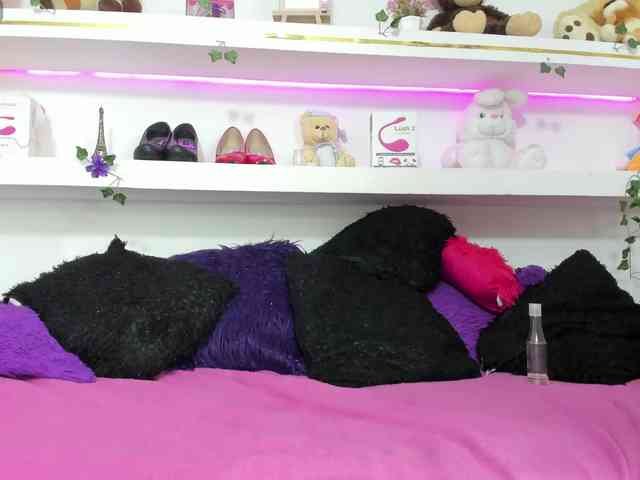 connyblonde webcam