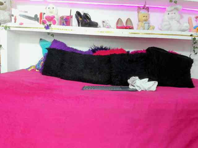 connyblonde webcam