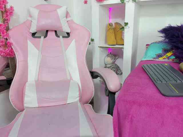 connyblonde webcam