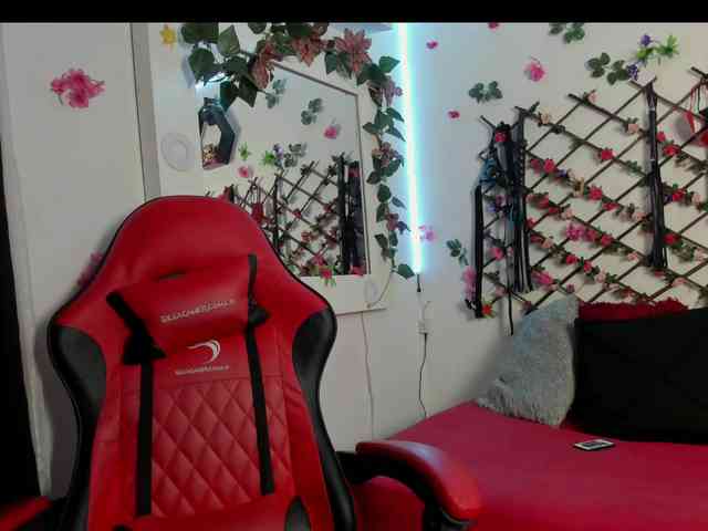 connyblonde webcam