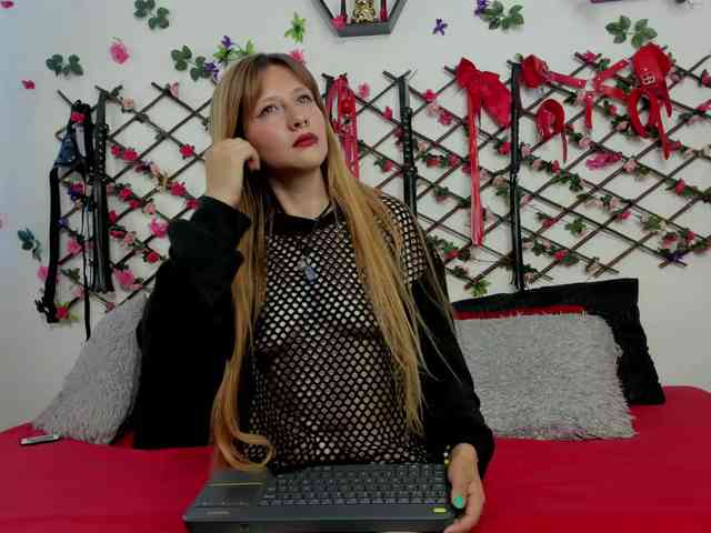 connyblonde webcam
