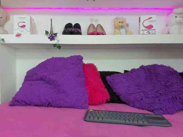 connyblonde webcam