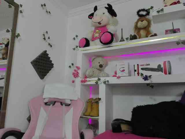 connyblonde webcam