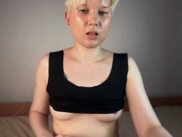 Larast live cam on BongaCams