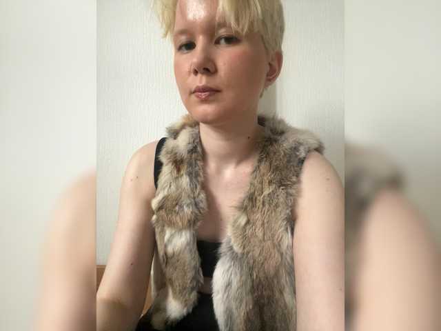 Larast Live Cam pe BongaCams