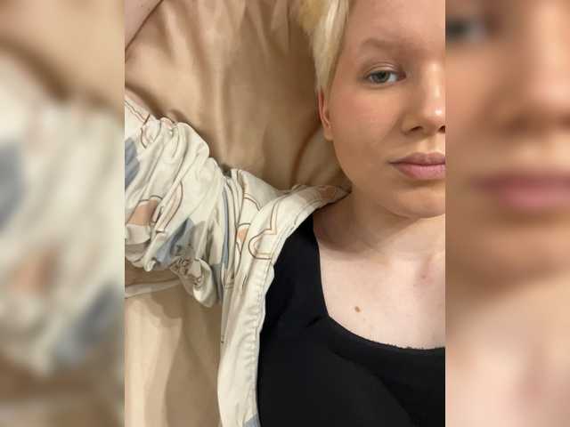 larast live sex show