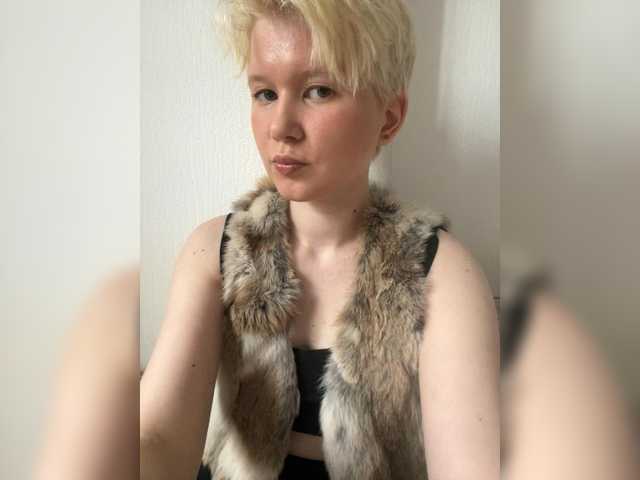 Larast live cam on BongaCams