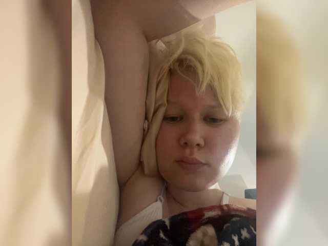 Larast live cam on BongaCams