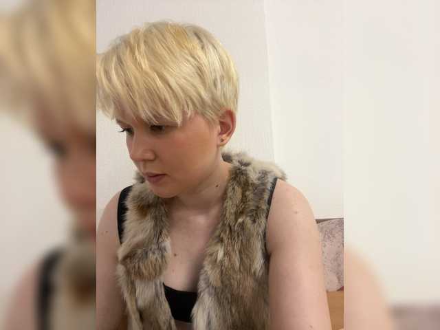 Larast live cam on BongaCams