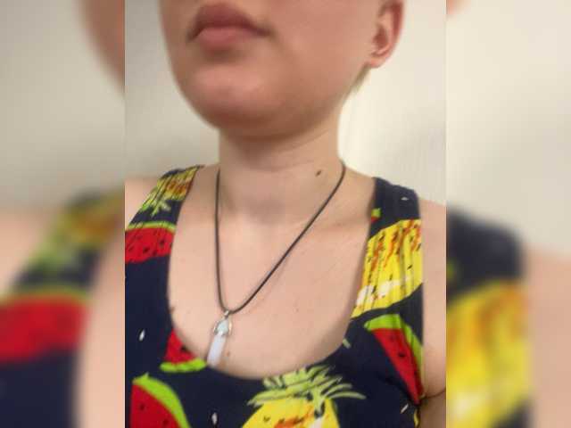 Larast live cam on BongaCams
