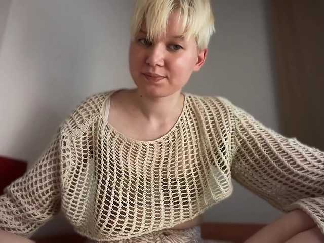 Larast live cam on BongaCams